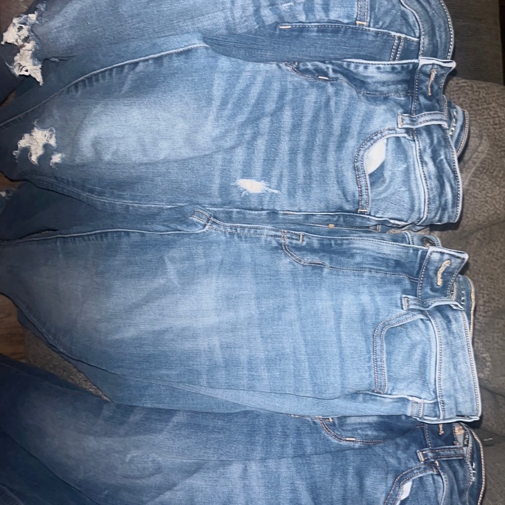 4 pairs of American eagle jeans size 0